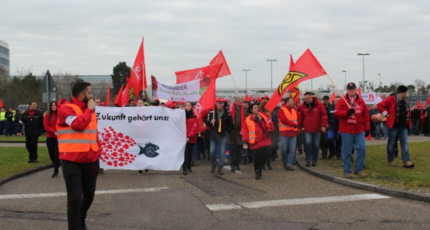 Solidarische Grüße von Mercedes Benz Germersheim